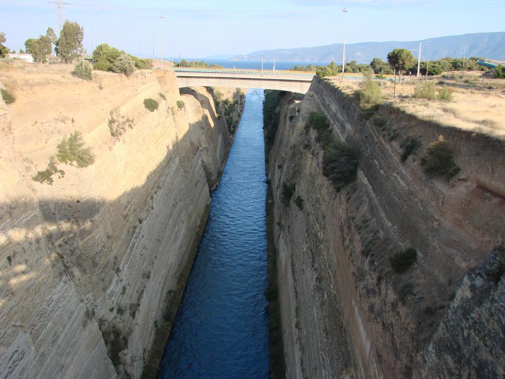 Katerina'S Maisonnette Loutraki  Luaran gambar