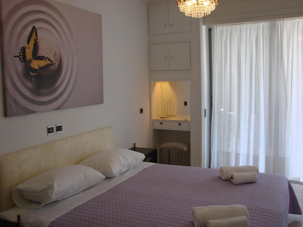 Katerina'S Maisonnette Loutraki  Luaran gambar