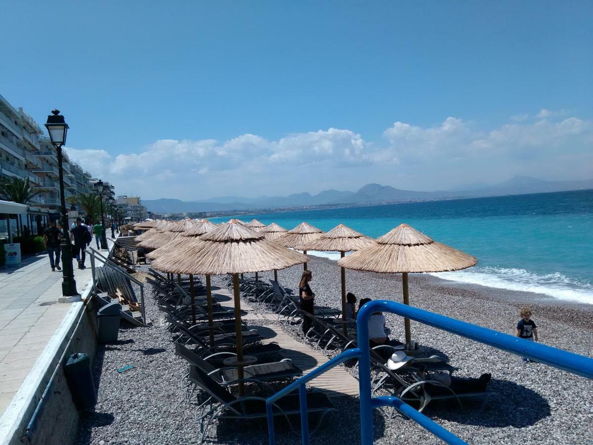Katerina'S Maisonnette Loutraki  Luaran gambar