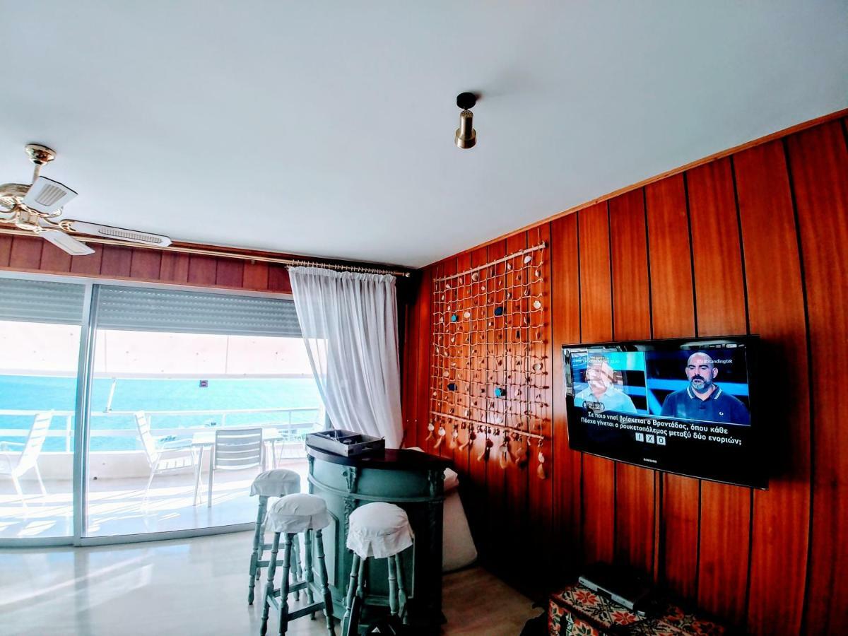 Katerina'S Maisonnette Loutraki  Luaran gambar